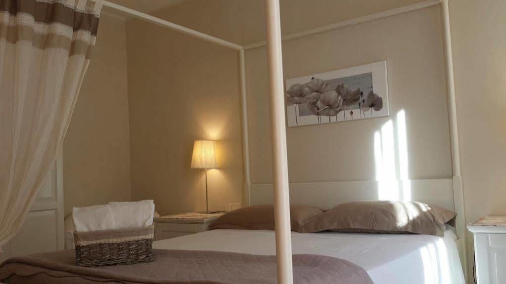 Hotel Bed In Bo Saragozza Boloňa Exteriér fotografie